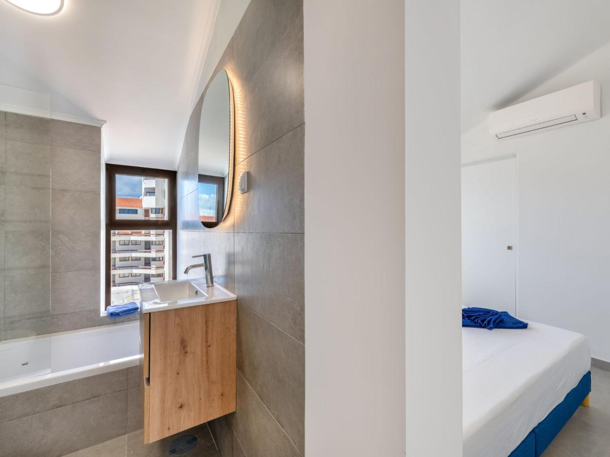 Magna By Interhome * Albufeira