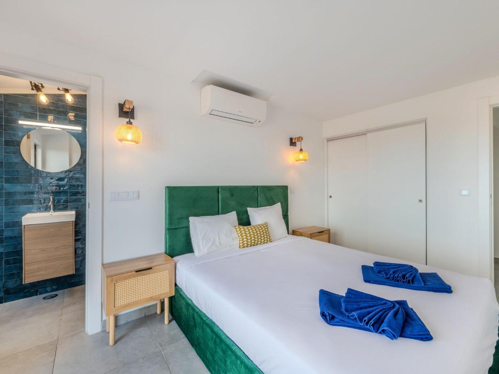 Magna By Interhome * Albufeira